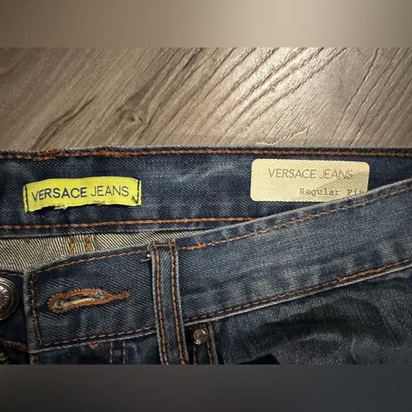 Versace Jeans - Picture 3 of 6
